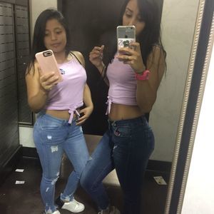 Meet your Posher, Daysi